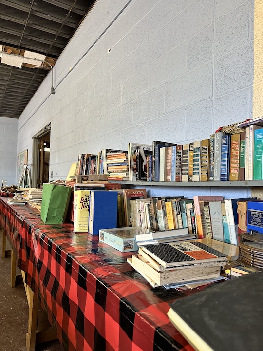 placeholder image sq